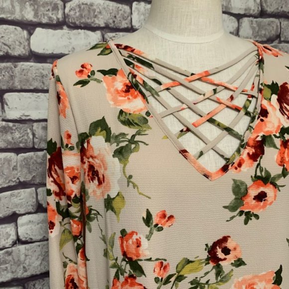 Altar'd State Long Sleeve Dress Size Large - Picture 2 of 10